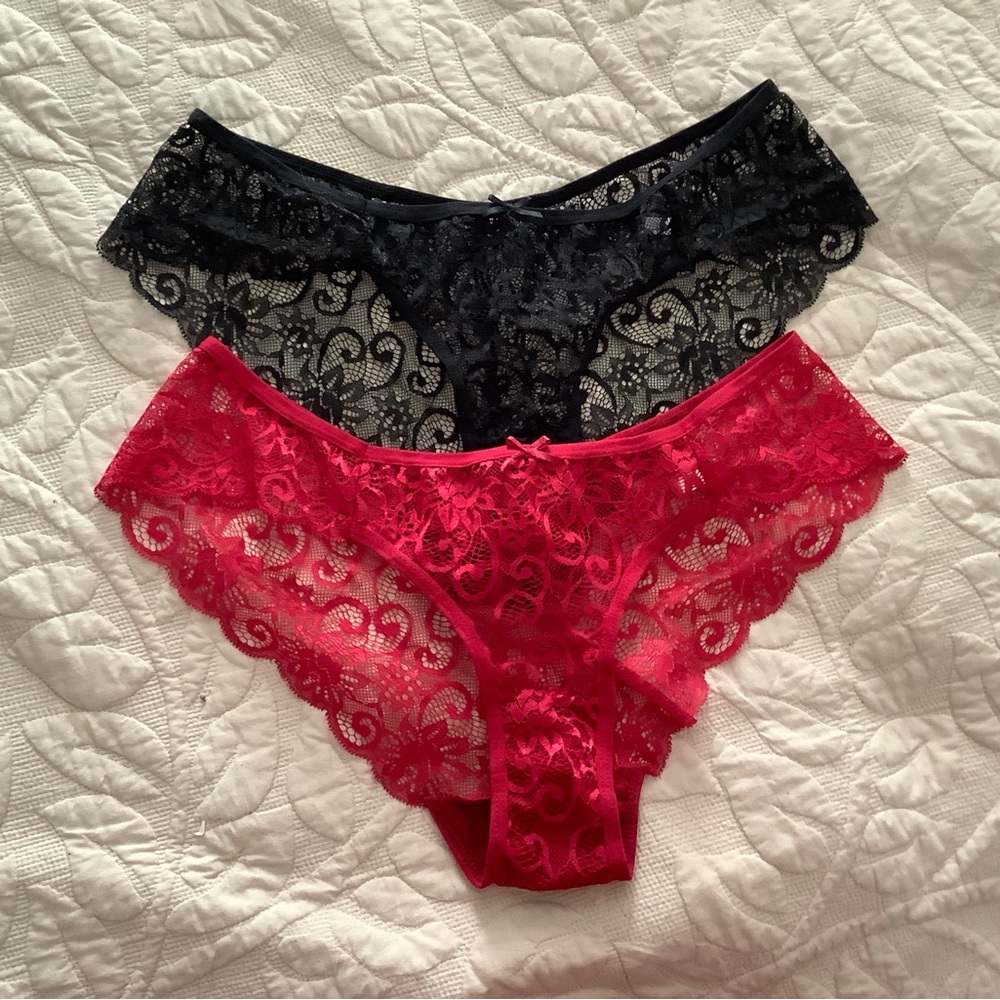 Lovely Lace Panty 2/Set- NWOT: Black/Red, white/peach, peach/salmon, white/mauve